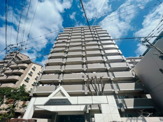 【外観】 | 【エンゼルハイム大橋】２０２２年１０月、リフォーム完成いたしました♪少しでも気になる方はすぐにご連絡ください。住宅ローン・その他ご質問等いつでもお待ちしております。