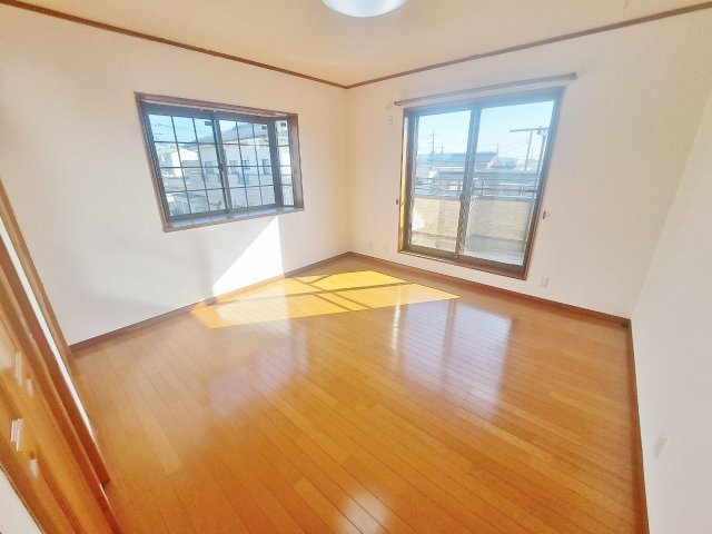 増林中古戸建の洋室