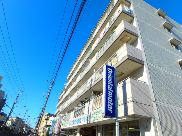 ラベニール鹿島の外観|鉄筋コンクリート造マンション♪