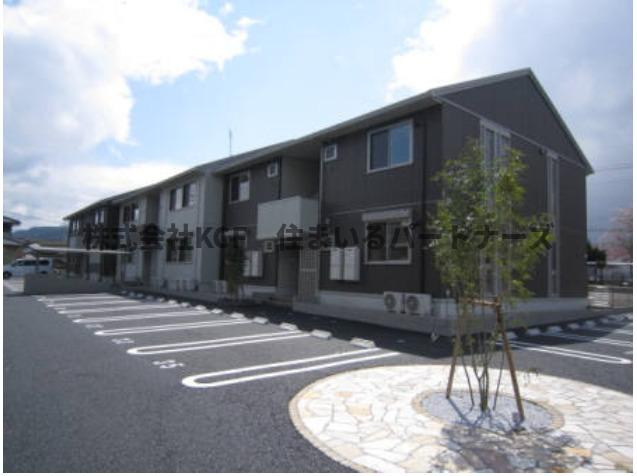 グラン エトワールA棟の外観|落ち着いた雰囲気の外観です