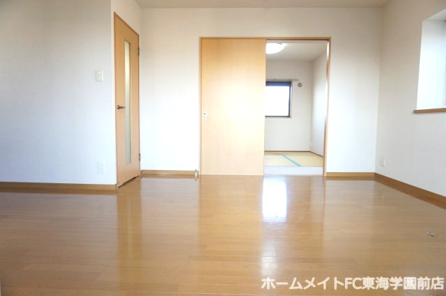 菊池郡菊陽町光の森３丁目の賃貸マンションの内装