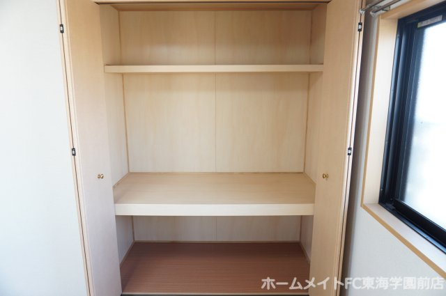 菊池郡菊陽町光の森３丁目の賃貸マンションの収納