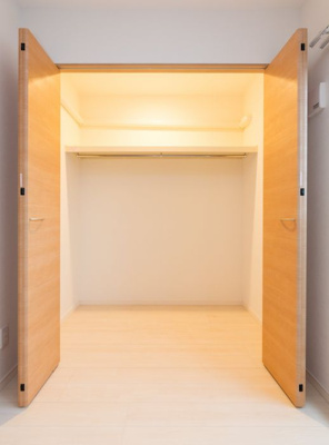 【収納】 | レグルス春日 | 別号室の写真になります。現況優先。