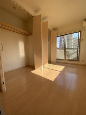 【収納】 | ジャルダンロゼ平尾 | 別号室の写真になります。現況優先。