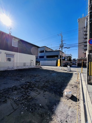 西ノ京原町1号地　条件付土地の前面道路含む現地写真