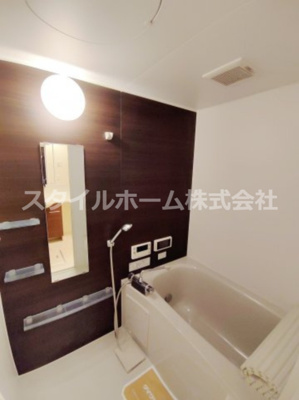 【浴室】 | Ｄ－ｒｏｏｍやまは　B | イメージ写真です。