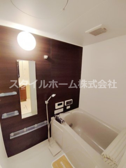 【浴室】 | Ｄ－ｒｏｏｍやまは　B | イメージ写真です。