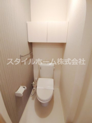 【トイレ】 | Ｄ－ｒｏｏｍやまは　B | 別部屋写真です。