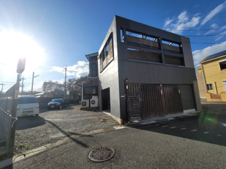 【外観】 | 店舗兼用住宅 | DIYでいろいろと手を加えられています。