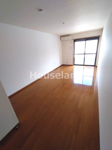 パイナップル荘の居間・リビング