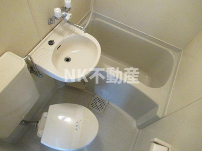 【浴室】 | マンションプレザント（荒本賃貸） | きれいなお風呂です