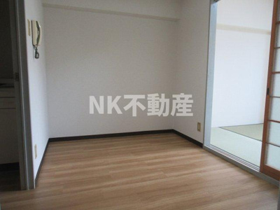 【居間・リビング】 | マンションプレザント（荒本賃貸） | ダイニングです