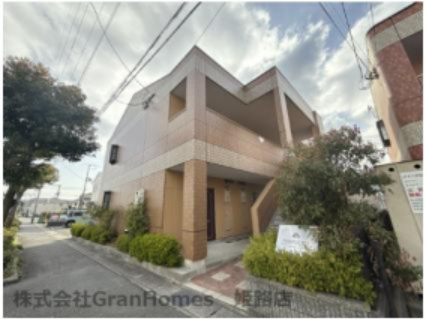 パーソナル飯田１２の外観