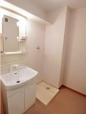 【独立洗面台】 | アムールLisBlanc