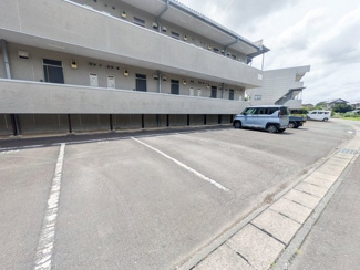 【駐車場】 | 美野里第２中央ビル
