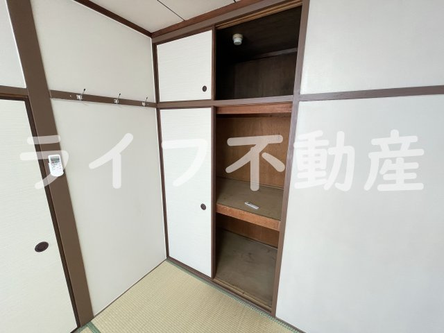 ニュー高井田マンションの収納|小物を収納するのに便利です