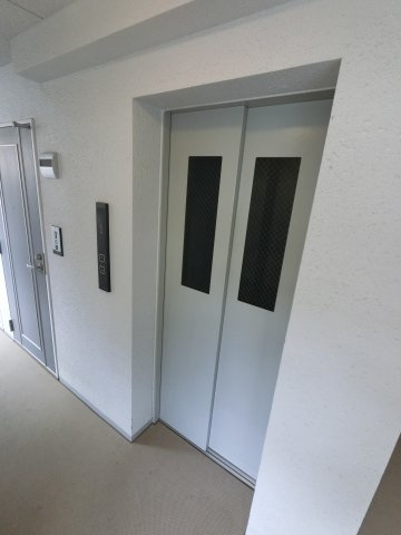 レオ四拾八番館のその他共用部分