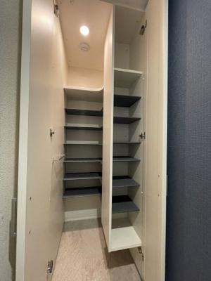 【玄関】 | ヴィーブル【SHM】