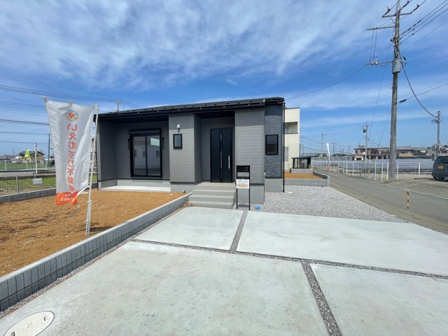 上里町三町（全8棟）1号棟の外観|建物完成済みでございます。お部屋のご内覧可能でございます。お気軽にお問合せ下さいませ(^▽^)/