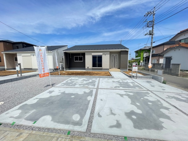 上里町三町（全8棟）4号棟の外観