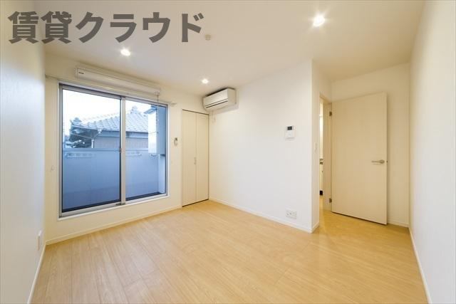 HALE KAI（ハレ　カイ）の居間・リビング|日当たりもいいので晴れてる日は気持ちいいですね！