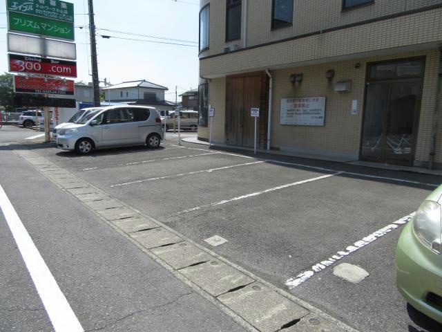 【駐車場】 | プリズムマンション | 駐車場