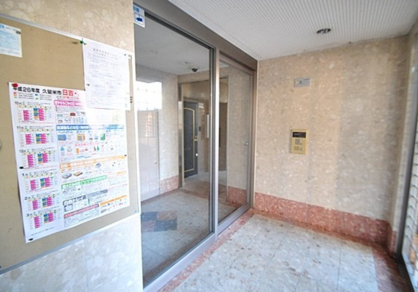 日吉壱番館のエントランス|ゆとりのあるエントランスです