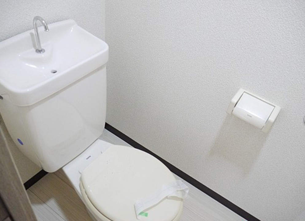 日吉壱番館のトイレ|ゆったりとした空間のトイレです