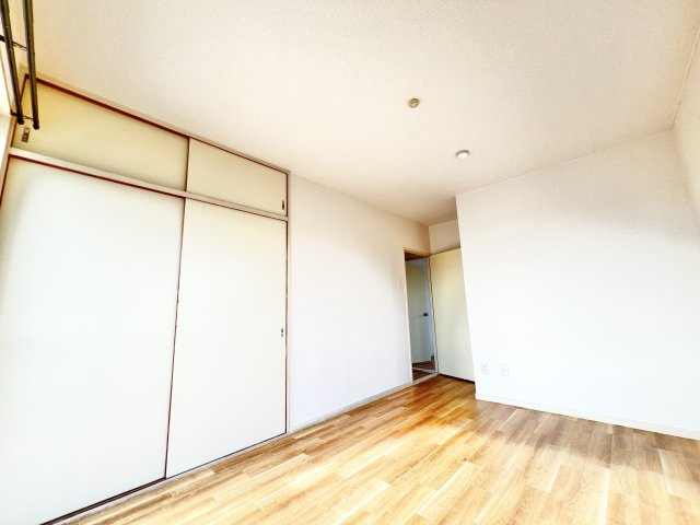 サントップタウンズ3号棟の子供部屋|お子さんと一緒に遊べます
