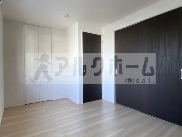 カーサデルソーレの洋室