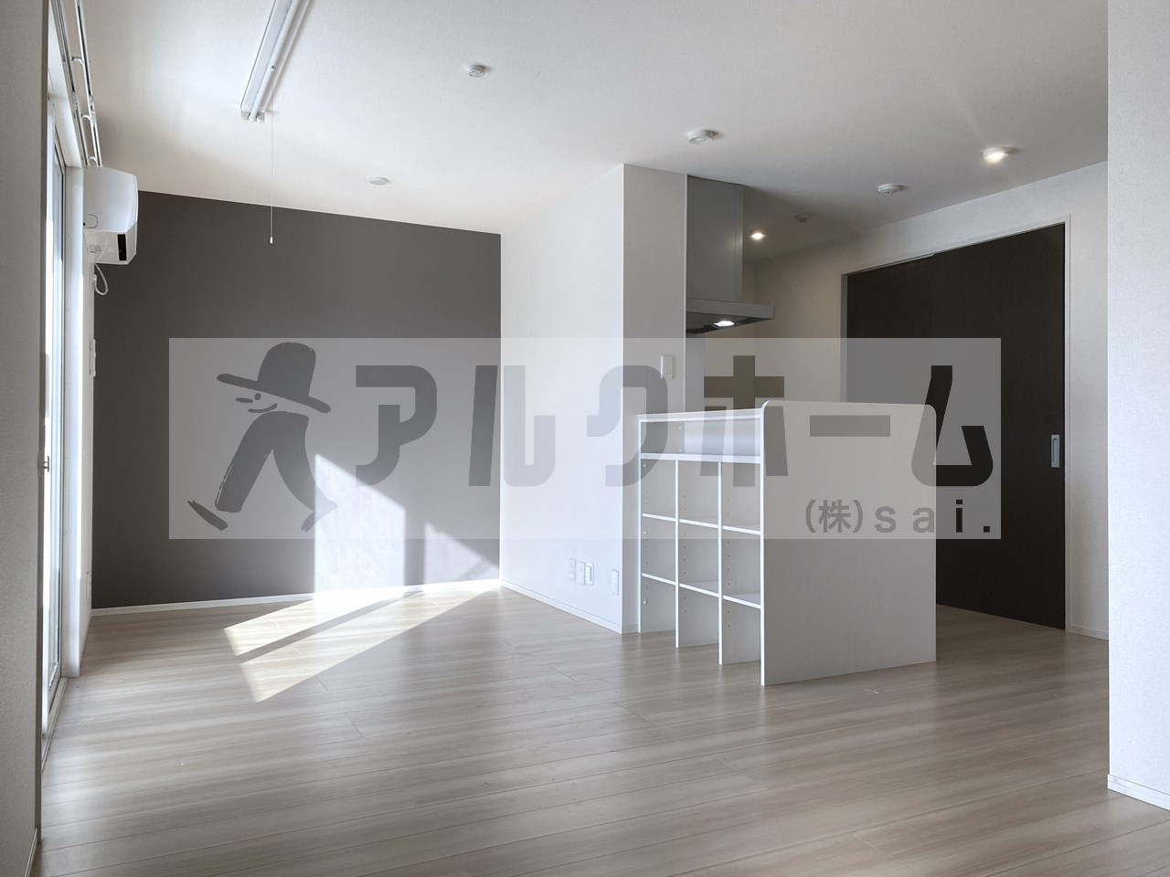 カーサデルソーレの居間・リビング