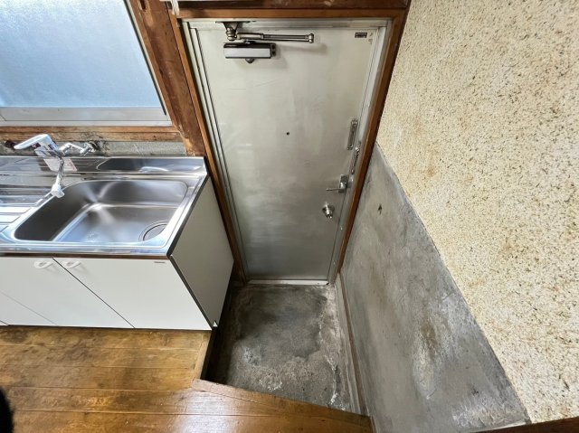 御幸町2丁目貸家｜名古屋市の賃貸ならMy賃貸の玄関|御幸町2丁目貸家