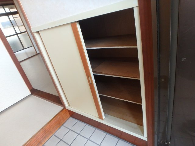 大和サンパークヒルの玄関