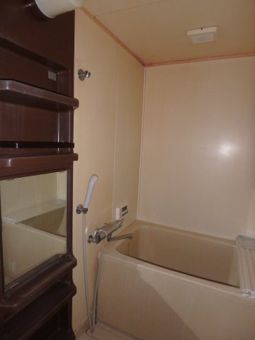 大和サンパークヒルの浴室