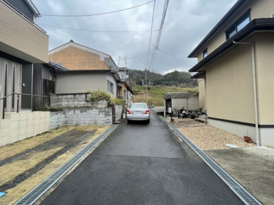 【前面道路含む現地写真】 | 衣川３丁目