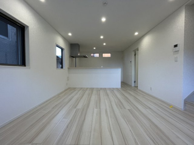 【居間・リビング】 | 衣川３丁目 | 家族との時間、自分の時間共に大切にできる空間がここにあります。