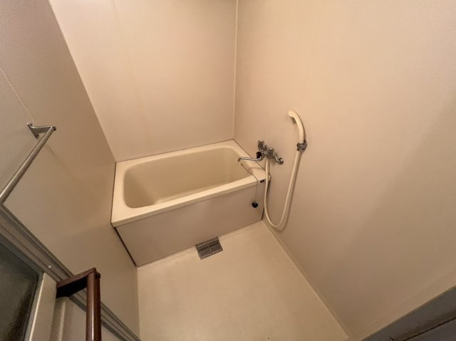 ミヤウラビル｜名古屋市の賃貸ならMy賃貸の浴室|ミヤウラビル