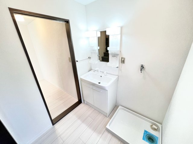 メゾン・ミキの洗面所|スペースが確保できる洗面所です