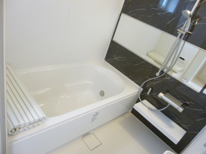 ミーツⅡの浴室