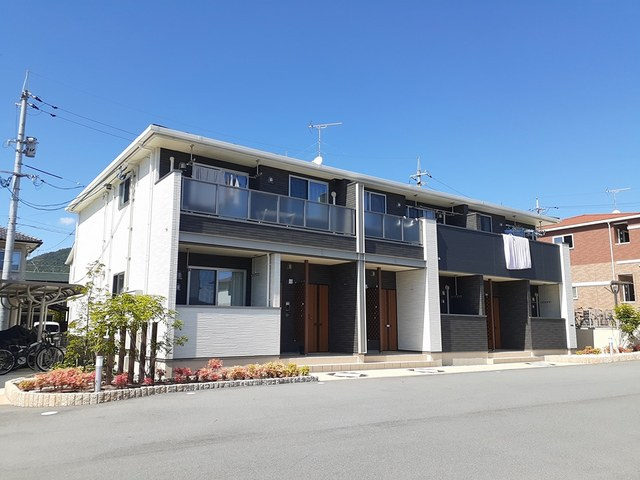 アジュール　Bの外観