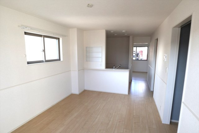 アジュール　Bの居間・リビング