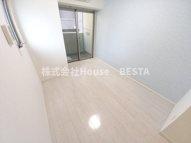 シャーメゾン神戸の洋室