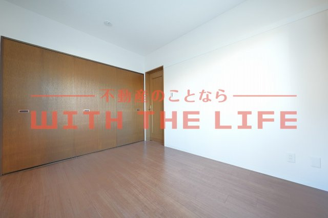 レジデンシャルウエストサイド【キャッシュバック対象物件】の洋室|ゆったりした洋室です