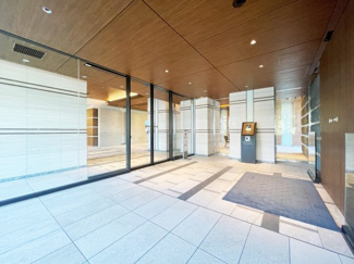 【エントランス】