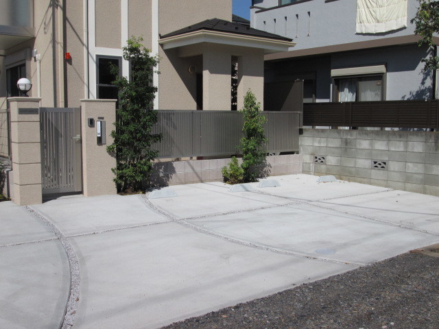 ＭＡＩＳＯＮ　ＡＲＢＲＥの駐車場