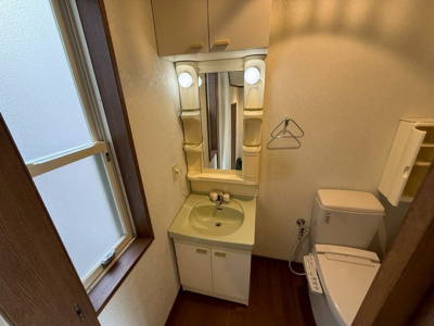 【洗面所】 | 高鷲８丁目貸家