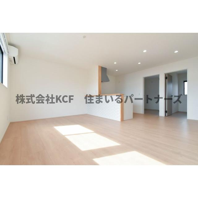 HOOKED HOUSE 一條の居間・リビング|使いやすいリビングです
