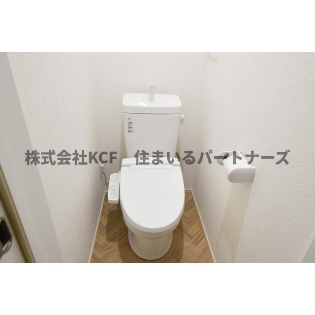 HOOKED HOUSE 一條のトイレ|トイレです