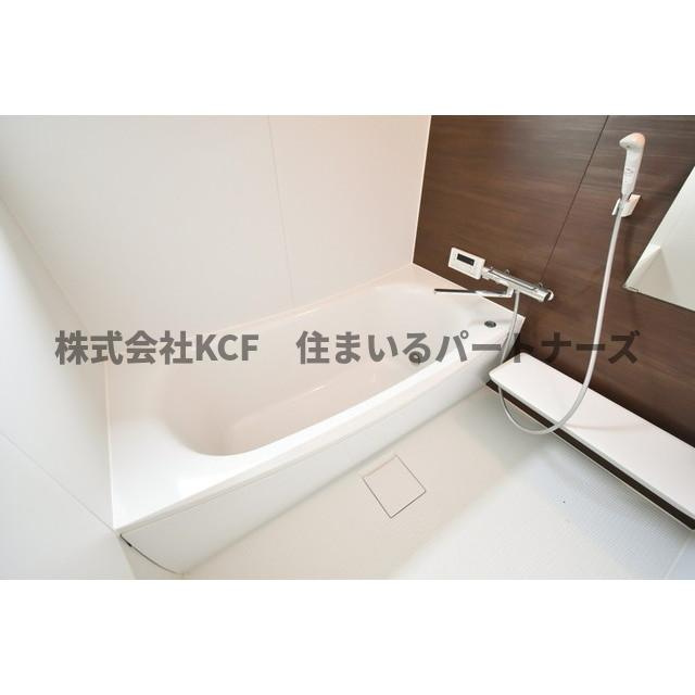 HOOKED HOUSE 一條の浴室|日々の疲れを癒すお風呂付です