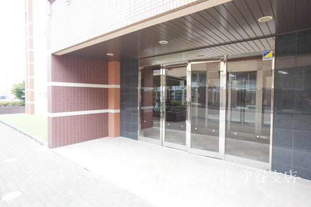 STATION TOWER TOYOSHIMAのエントランス